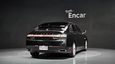Lincoln MKZ