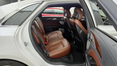 Lincoln MKZ