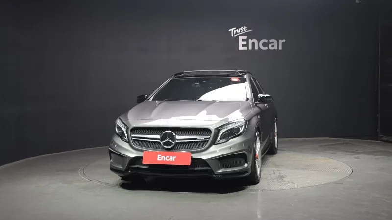 Mercedes-Benz GLA-Class