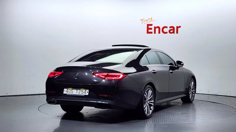 Mercedes-Benz CLS-Class