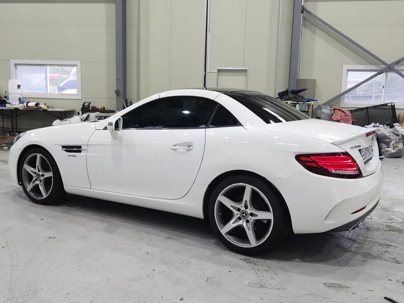 Mercedes-Benz SLC-Class