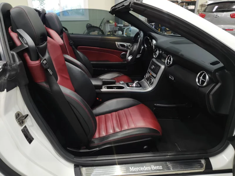 Mercedes-Benz SLC-Class