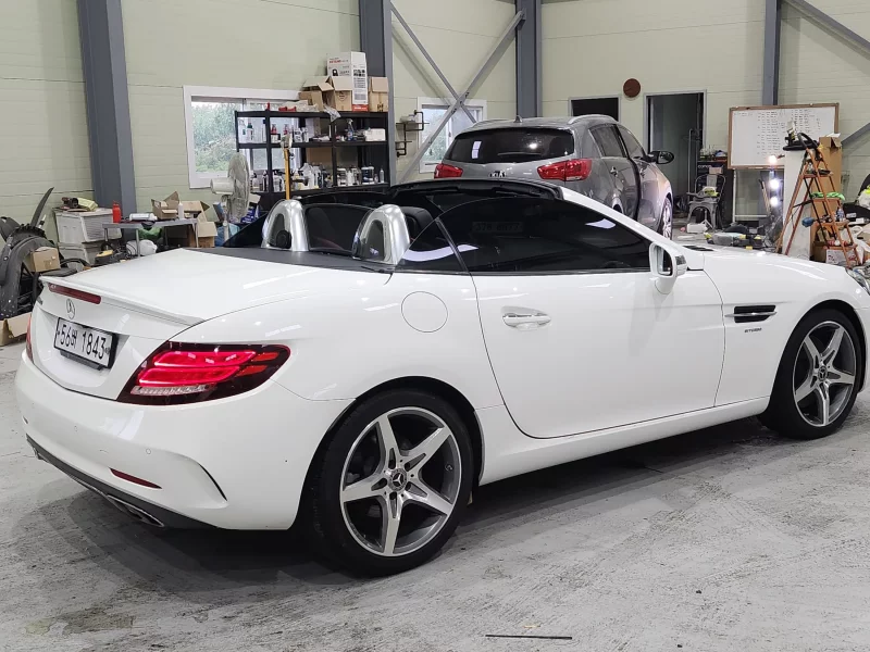 Mercedes-Benz SLC-Class