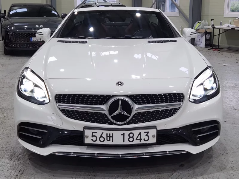 Mercedes-Benz SLC-Class