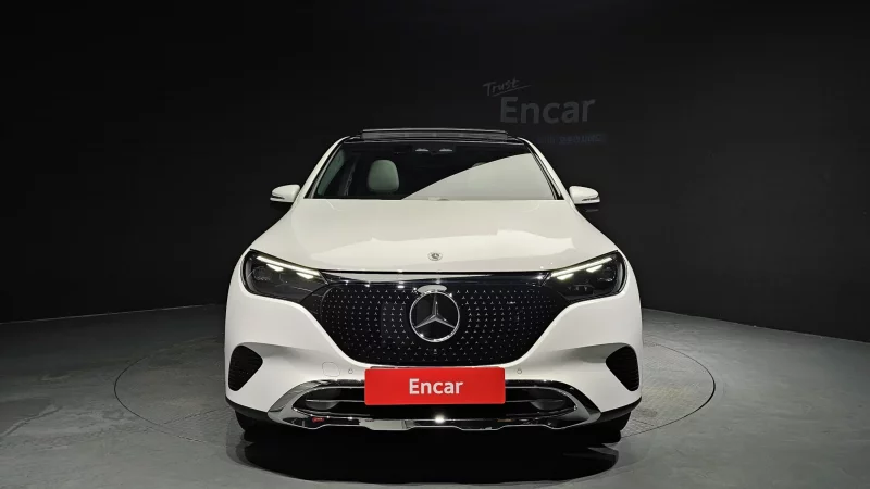 Mercedes-Benz EQE