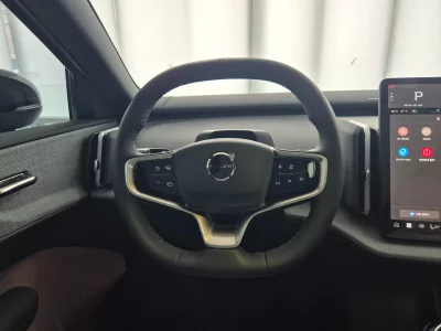 Volvo EX30