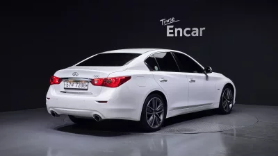 Infiniti Q50