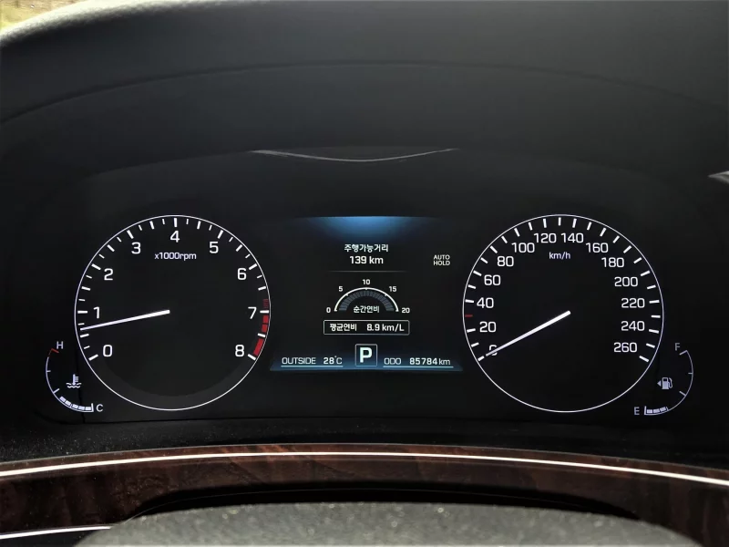 Hyundai Equus