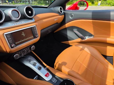 Ferrari CALIFORNIA