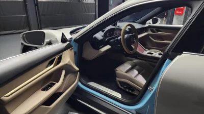 Porsche TAYCAN