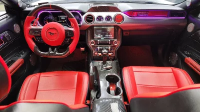 Ford MUSTANG