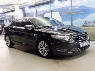 Ford TAURUS