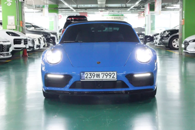 Porsche 911