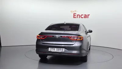Renault Samsung SM6
