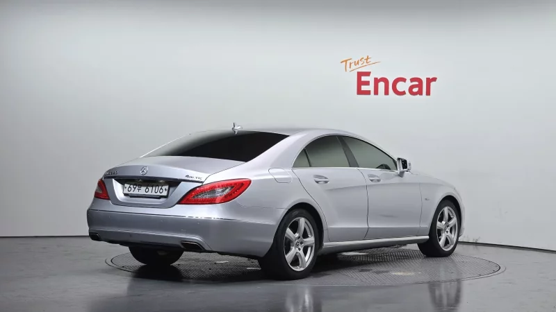Mercedes-Benz CLS-Class