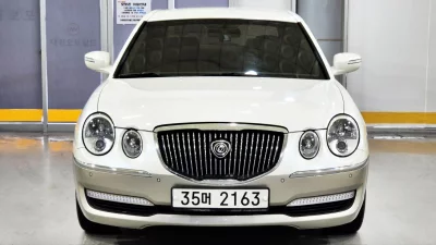 Kia OPIRUS