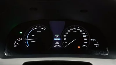 Lexus LS