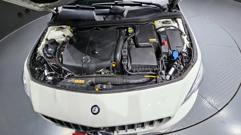 Mercedes-Benz CLA-Class