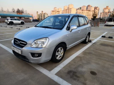 Kia Carens