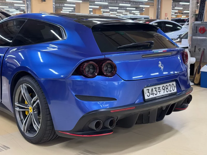 Ferrari GTC4 Lusso