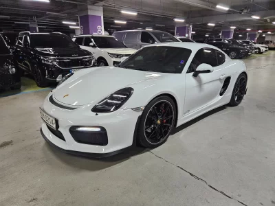Porsche CAYMAN