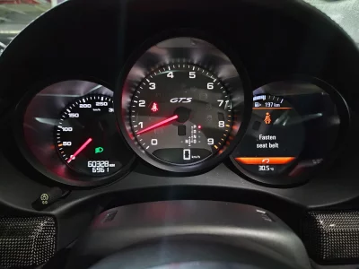 Porsche CAYMAN