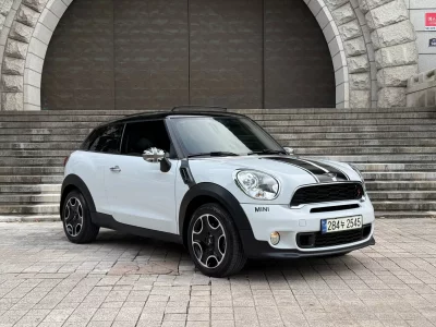 MINI Paceman