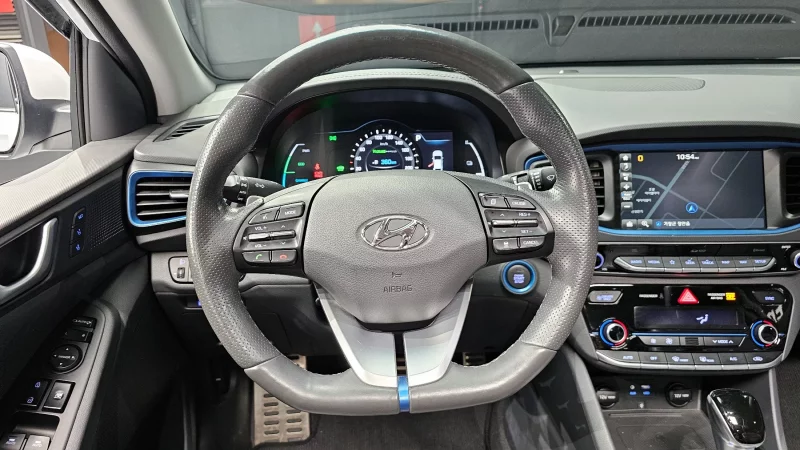 Hyundai Ioniq