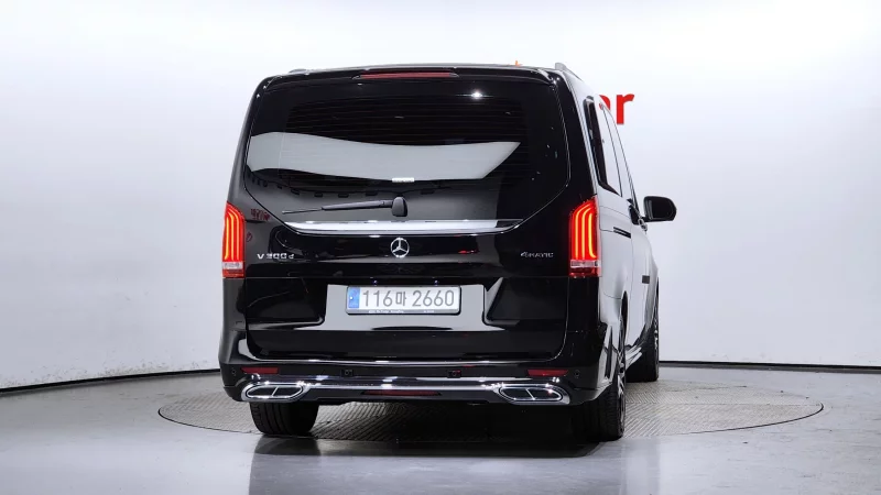 Mercedes-Benz V-Class