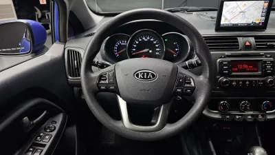 Kia pride