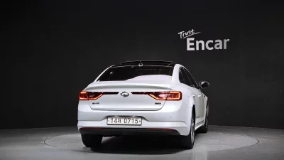 Renault Samsung SM6