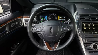 Lincoln MKZ