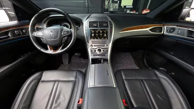 Lincoln MKZ