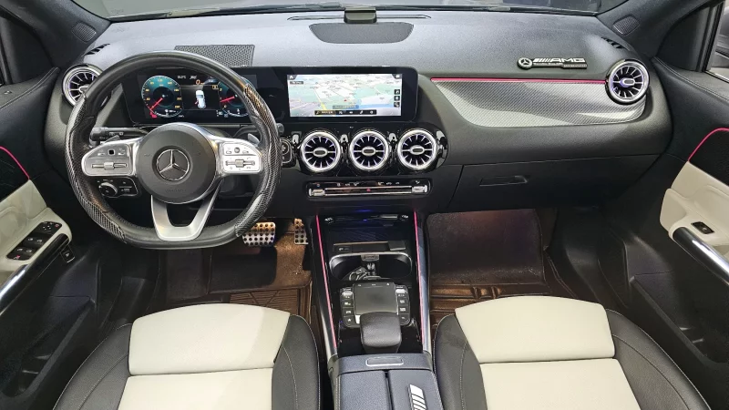 Mercedes-Benz GLA-Class