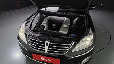 Hyundai Equus