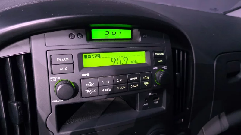 Hyundai Starex