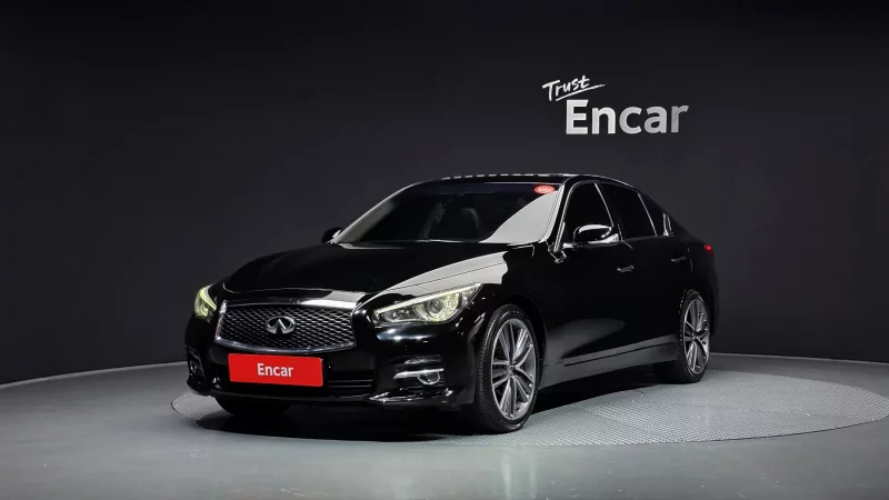 Infiniti Q50