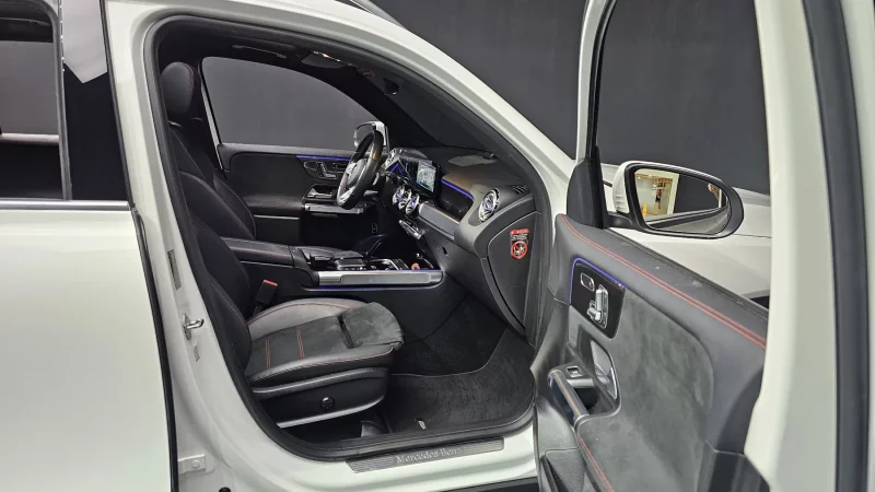 Mercedes-Benz GLB-Class