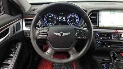 Hyundai Genesis