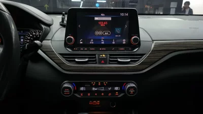 Nissan Altima