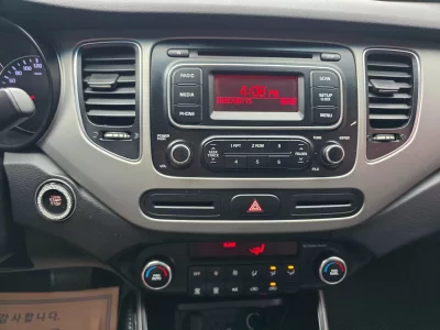 Kia Carens