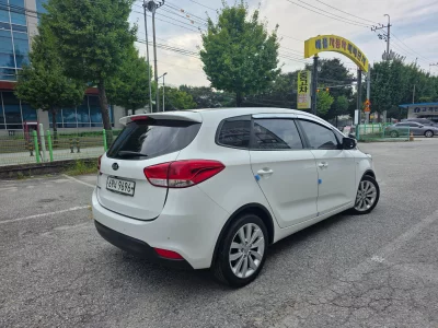 Kia Carens