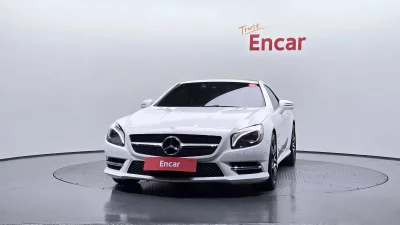 Mercedes-Benz SL-Class
