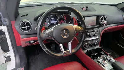 Mercedes-Benz SL-Class