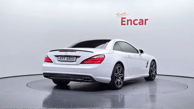 Mercedes-Benz SL-Class