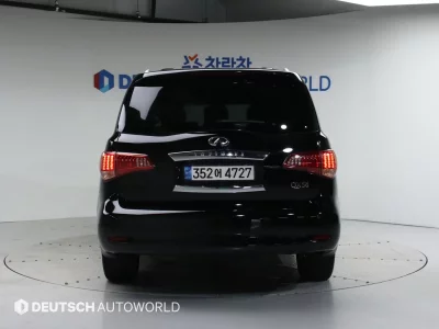 Infiniti QX