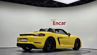 Porsche 718
