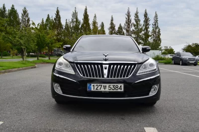 Hyundai Equus