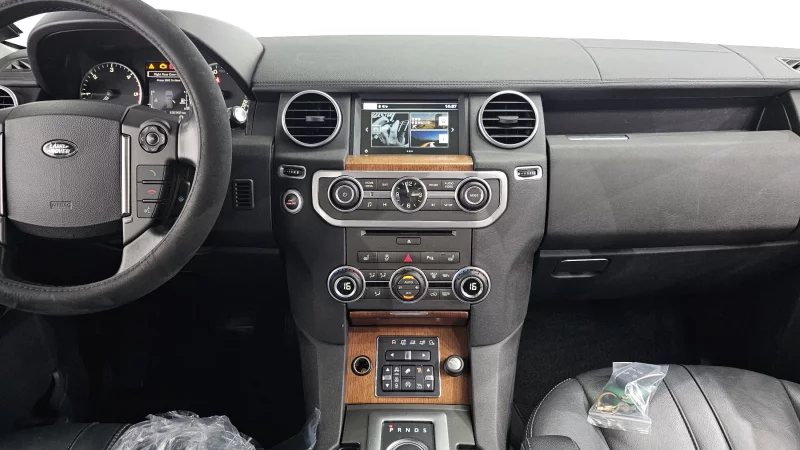 Land Rover DISCOVERY