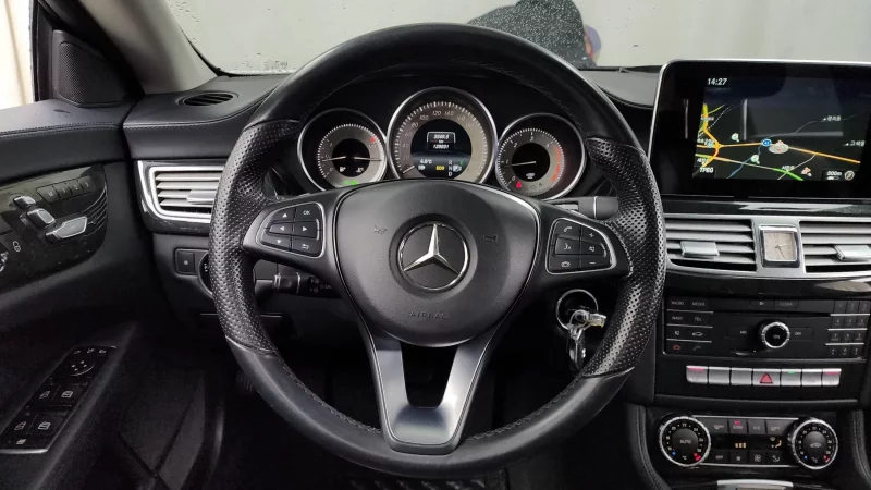 Mercedes-Benz CLS-Class